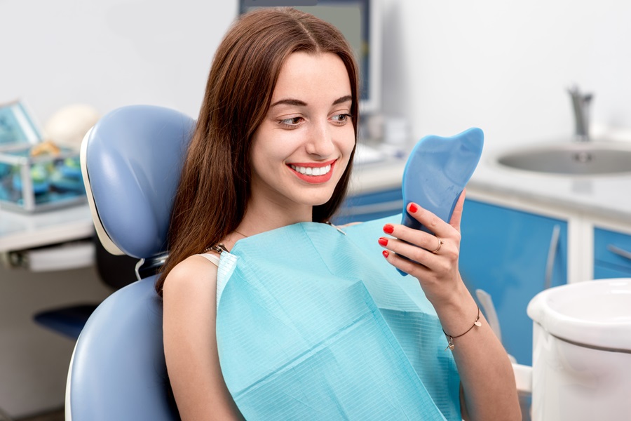 Restoration using Tooth-colored Fillings